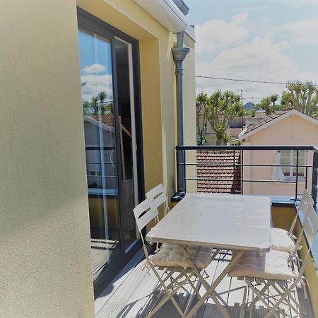 Appartement Hyper Centre, Plage A Pieds, 2 Chambres, 4 Personnes Châtelaillon-Plage Exteriör bild