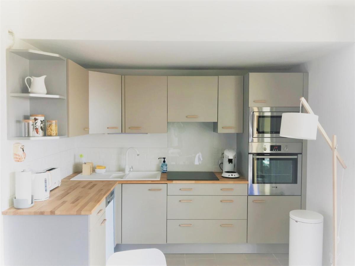 Appartement Hyper Centre, Plage A Pieds, 2 Chambres, 4 Personnes Châtelaillon-Plage Exteriör bild