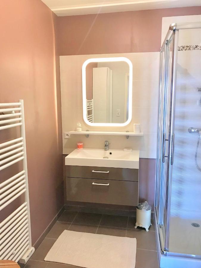 Appartement Hyper Centre, Plage A Pieds, 2 Chambres, 4 Personnes Châtelaillon-Plage Exteriör bild